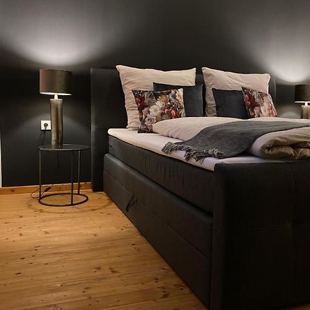 Ferienhaus Auszeit Lägenhet Bad Bertrich Exteriör bild