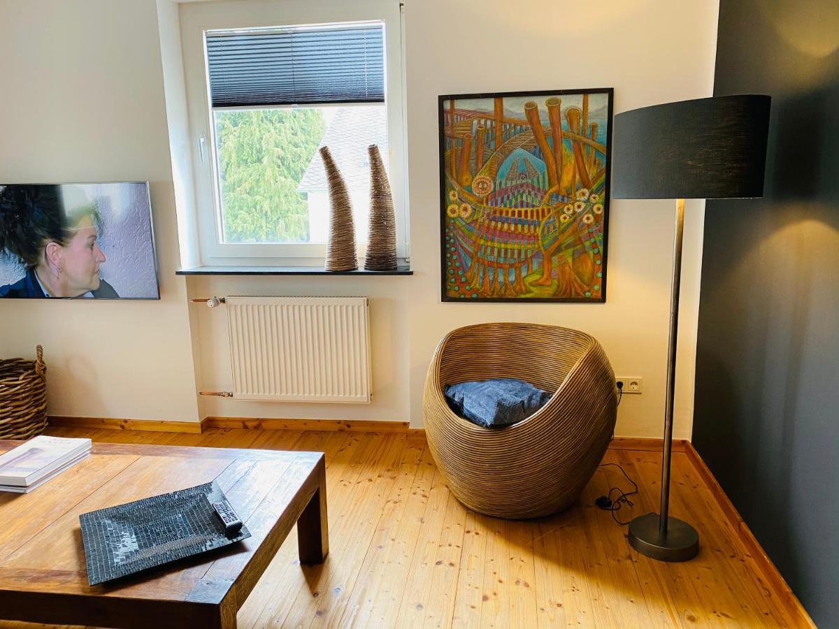 Ferienhaus Auszeit Lägenhet Bad Bertrich Exteriör bild
